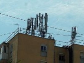 La ordenanza para restringir las antenas de telefonía entra en 'su recta final'