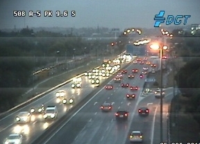 La lluvia colapsa las carreteras