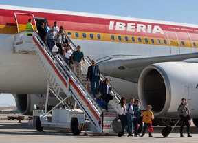 Iberia reanuda sus vuelos a La Habana y abre rutas a Medellín y Cali