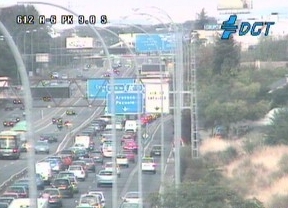 Una avería en la A-6 colapsa el carril bus-VAO
