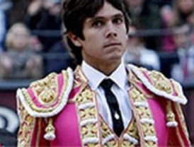 Las figuras se traen sus toritos... pero se van de vacío