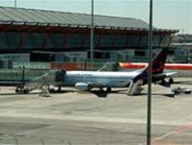Dos detenidos en Barajas con más de 9 kilos de cocaína