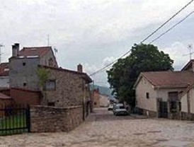 La Acebeda embellece sus calles gracias al Plan PRISMA de la Comunidad
