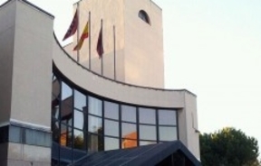 Suspendido el Pleno de Moratalaz por gritos contra el PP