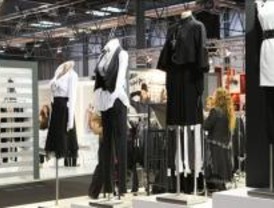 Más de 380 firmas exponen sus colecciones de otoño-invierno en la feria SIMM