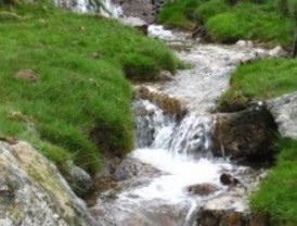 Vecinos de una urbanización de Rascafría se manifestarán el viernes porque carecen de agua potable