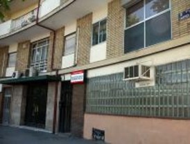 La Comunidad cierra dos bibliotecas de la capital