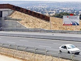 Herido grave al salirse de la carretera en la M-501 en Chapinería