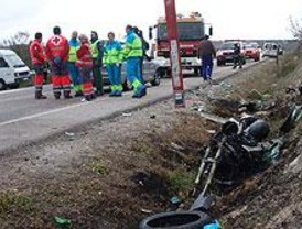 Un muerto y cinco heridos tras un accidente en la M-320