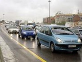 La DGT prevé 8,2 millones de desplazamientos en el Puente de Mayo