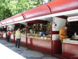 La Feria del Libro Viejo homenajea a Mingote