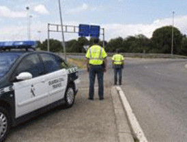 La DGT refuerza hoy los controles de alcohol y drogas al volante