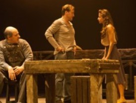 Crítica teatral.- De ratones y hombres: el gran teatro