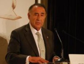 Santos Campano: 'el Plan Bolonia mejorará el nivel de empleo'