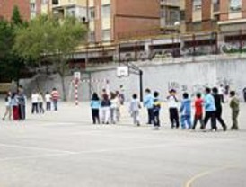 La Comunidad da 15 días a los centros públicos para aplicar el Decreto de Convivencia