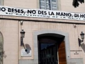 Saludo 'a la japonesa' para prevenir la gripe A