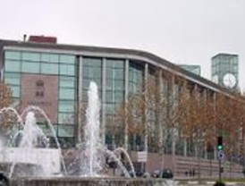 Habrá concentración ante la Asamblea tras cada muerte por malos tratos