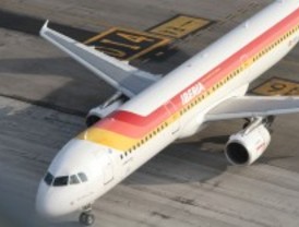 Iberia denuncia a Sepla para ilegalizar su huelga