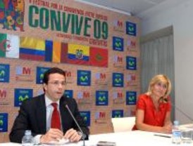 Adi de Vito, Andrés Cepeda y Danilo Rosero, en el Festival Convive