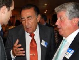 La Cámara y CEIM piden a Aguirre rápidez en las liberalizaciones