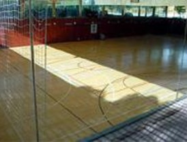 Un incendio causa daños materiales en un polideportivo de Getafe