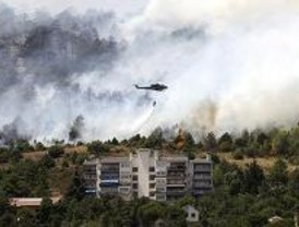Controlado el incendio de Collado Mediano que obligó a evacuar a 2.000 personas