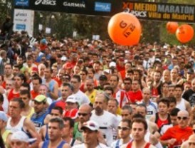 Los keniatas Kipserem y Jane, ganadores de la XII Media Maratón 'Villa de Madrid'