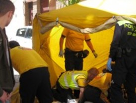 Heridos tres hombres en una reyerta en Cuatro Caminos