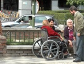 Denuncian impagos de subvenciones municipales