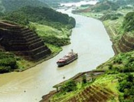 La Cámara ayuda a diez compañías a invertir en el Canal de Panamá