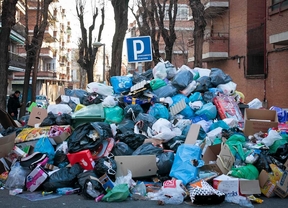 La oposición de Parla se encierra para forzar un preacuerdo que acabe con la huelga de basuras