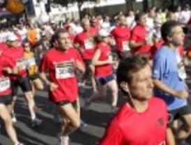 La tercera edición de la carrera Norte contra Sur reúne a miles de corredores