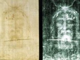 Torres de la Alameda expone una copia de la Sábana Santa de Turín