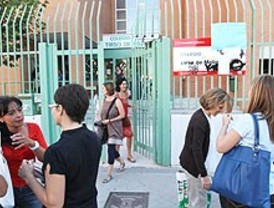 Los sindicatos denuncian que los cambios en las oposiciones a maestro crearán 'confusión'