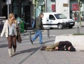 IU denuncia que el ayuntamiento gaste en personas menos que en papeleras