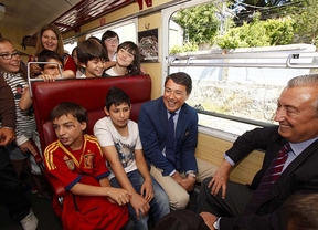 González y Gómez-Pomar en el tren