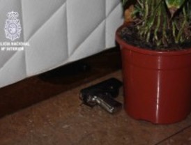 Golpe policial a la 'mafia del karaoke' con 28 detenidos