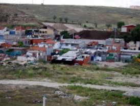 Detenidas 33 personas en Cañada Real acusadas de atracar casas por el método del resbalón