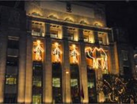 IU pide al Gobierno una regulación para la iluminación navideña