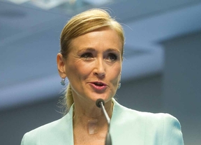 Cifuentes asegura que no está "en la carrera sucesoria de nadie"
