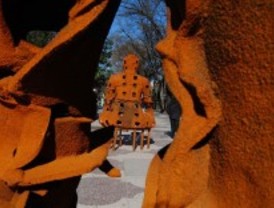25 esculturas monumentales de Xavier Mascaró se exhiben en el Eje Prado-Recoletos