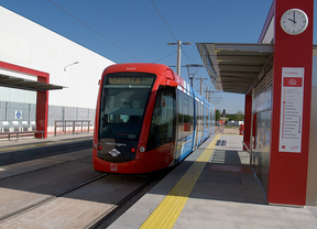 Los trabajadores de Metro Ligero Oeste, en huelga desde el lunes