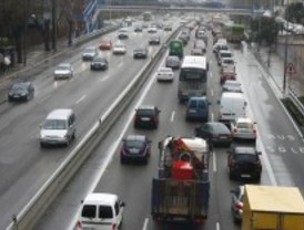 Tráfico lento en las vías de acceso a Madrid