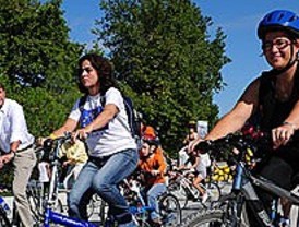 Una marcha ciclista conmemora la Semana Europea de la Movilidad