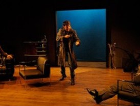 'La mecedora' de Flotats analiza el mundo editorial