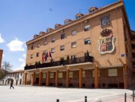 Denuncian problemas de accesibilidad al Ayuntamiento de Móstoles