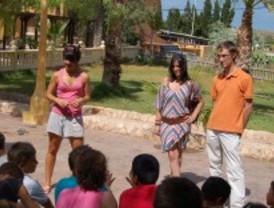 Los niños de Parla se despiden de la Granja-Escuela de Elche tras 15 días de deportes y actividades