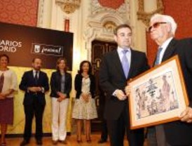 Homenaje a los comercios centenarios