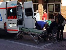 Las ambulancias desconvocan los paros parciales