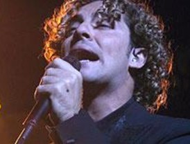 Un mosaico humano de récord y lo último de Bisbal, en la fiesta de Madrid 2016